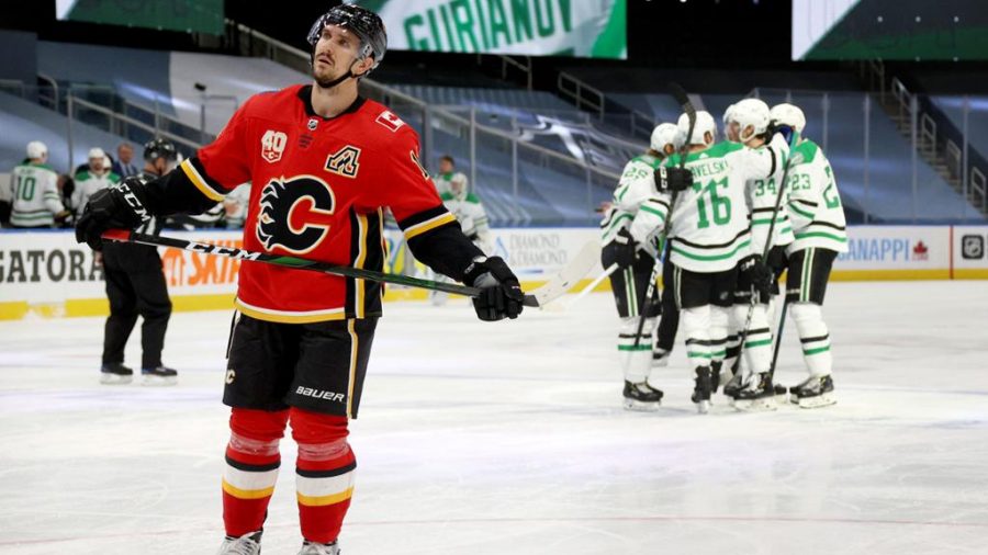 Stars advance to round 2 behind Gurianov's 4 goals