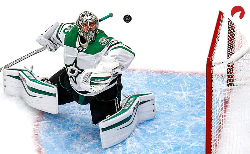 Stars win game 1 behind Khudobin's strong performance