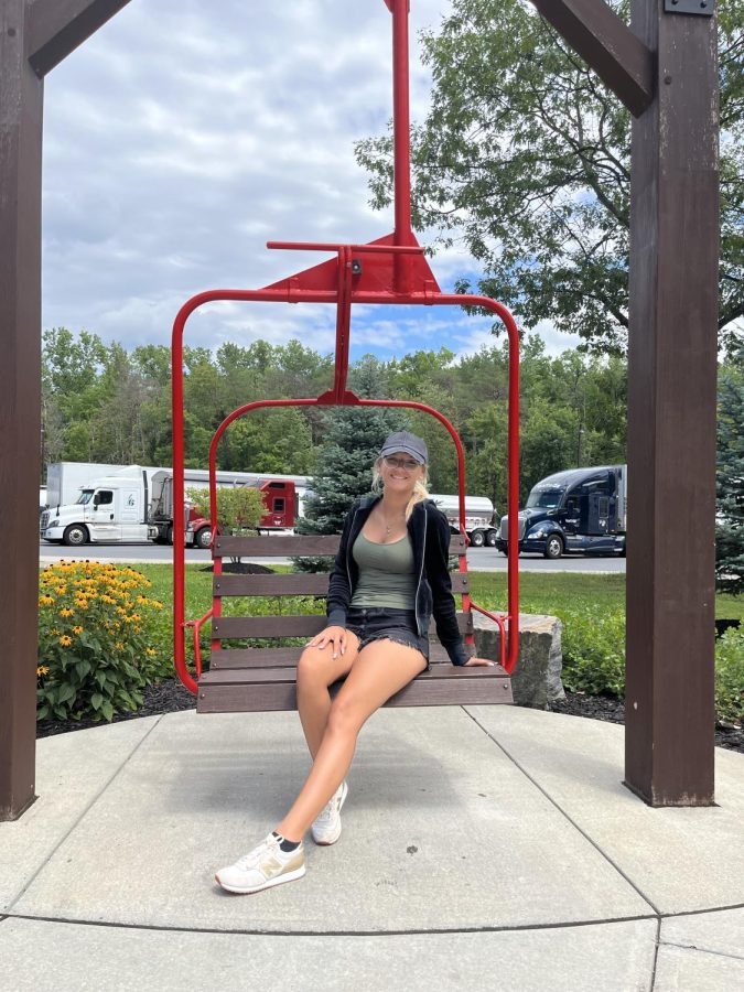 Baylee Burnett's Senior Experience